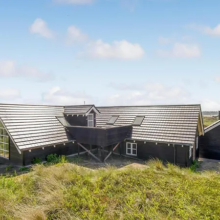 Stunning In Harboore With Sauna 펜션 *