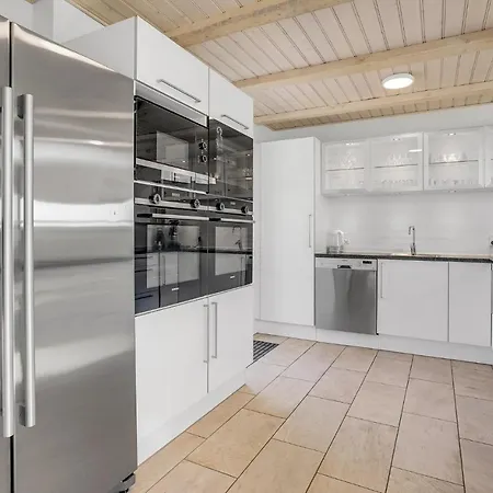 Stunning In Harboore With Sauna 펜션 *