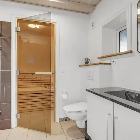 Tatil Evi Stunning In Harboore With Sauna Harboør
