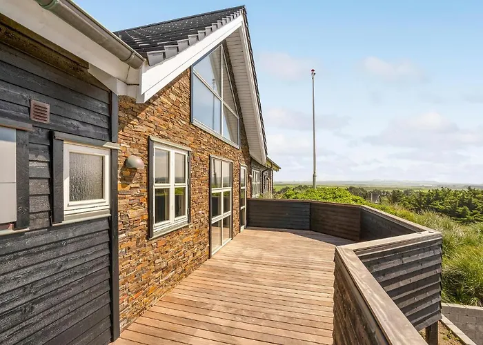 Stunning In Harboore With Sauna Casa vacanze Harboør